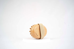 Brosse de massage pour le cuir chevelu et le corps